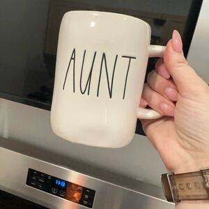 Rae Dunn Cream 'AUNT' Coffee Mug